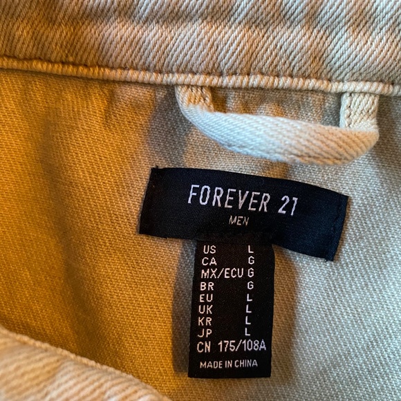 Forever 21 Denim Distressed Ripped Heavyweight Cotton Button Down Shirt - Picture 9 of 9